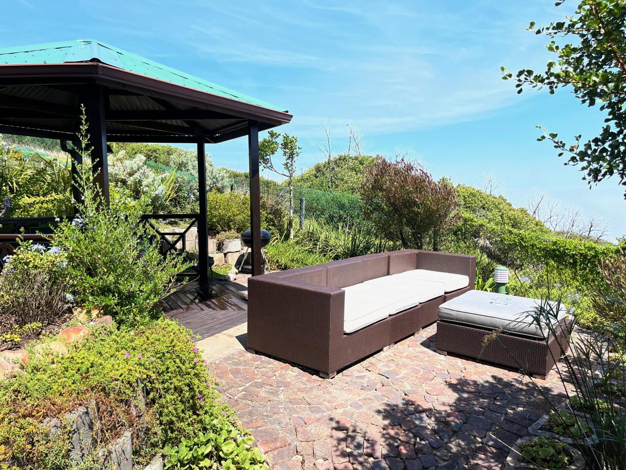 Peaceful Guest Suite With Balcony Views And Garden Setting Brenton-on-Sea Eksteriør bilde