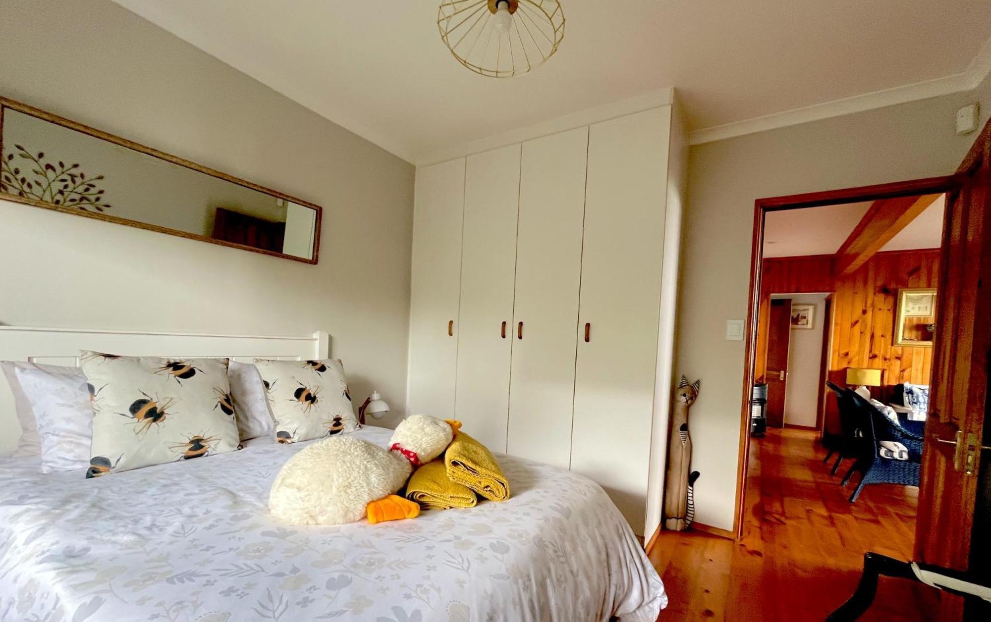 Peaceful Guest Suite With Balcony Views And Garden Setting Brenton-on-Sea Eksteriør bilde