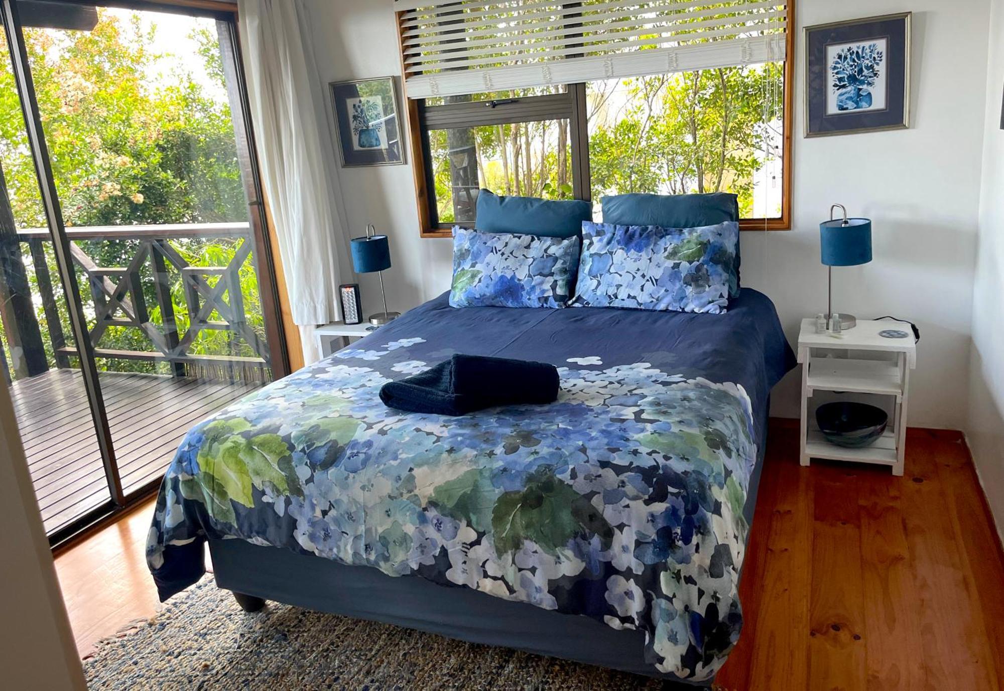 Peaceful Guest Suite With Balcony Views And Garden Setting Brenton-on-Sea Eksteriør bilde