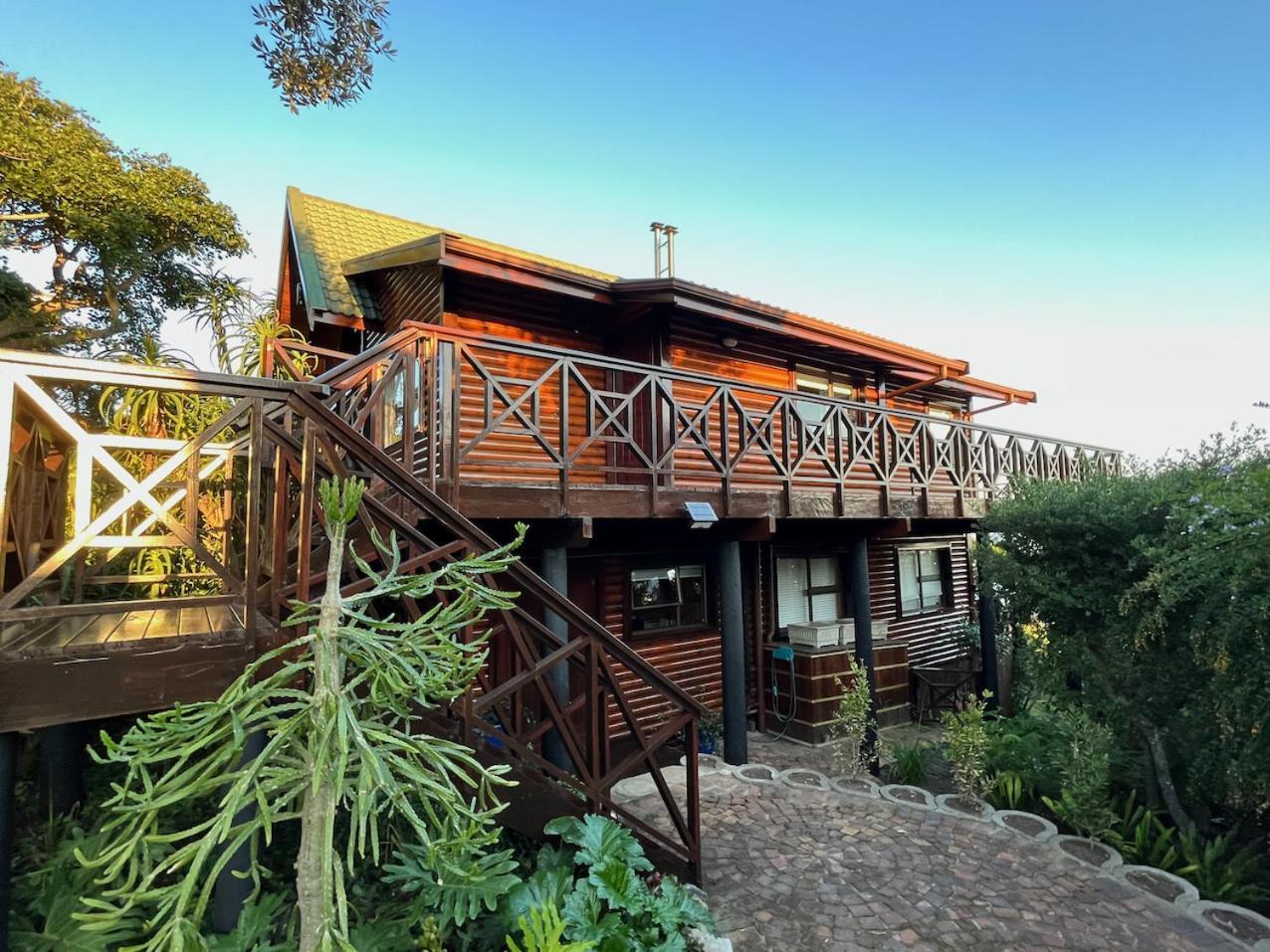 Peaceful Guest Suite With Balcony Views And Garden Setting Brenton-on-Sea Eksteriør bilde