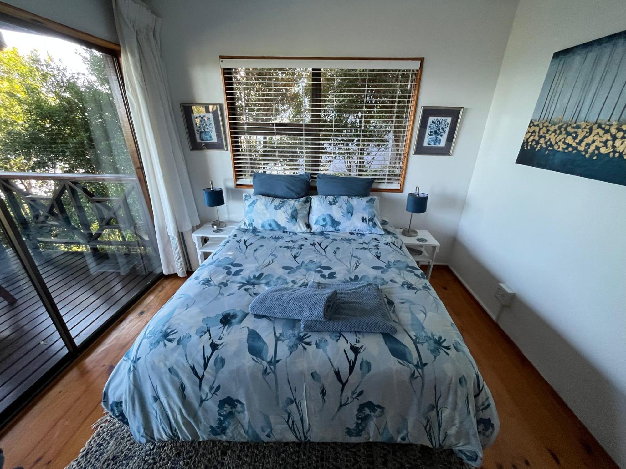 Peaceful Guest Suite With Balcony Views And Garden Setting Brenton-on-Sea Eksteriør bilde